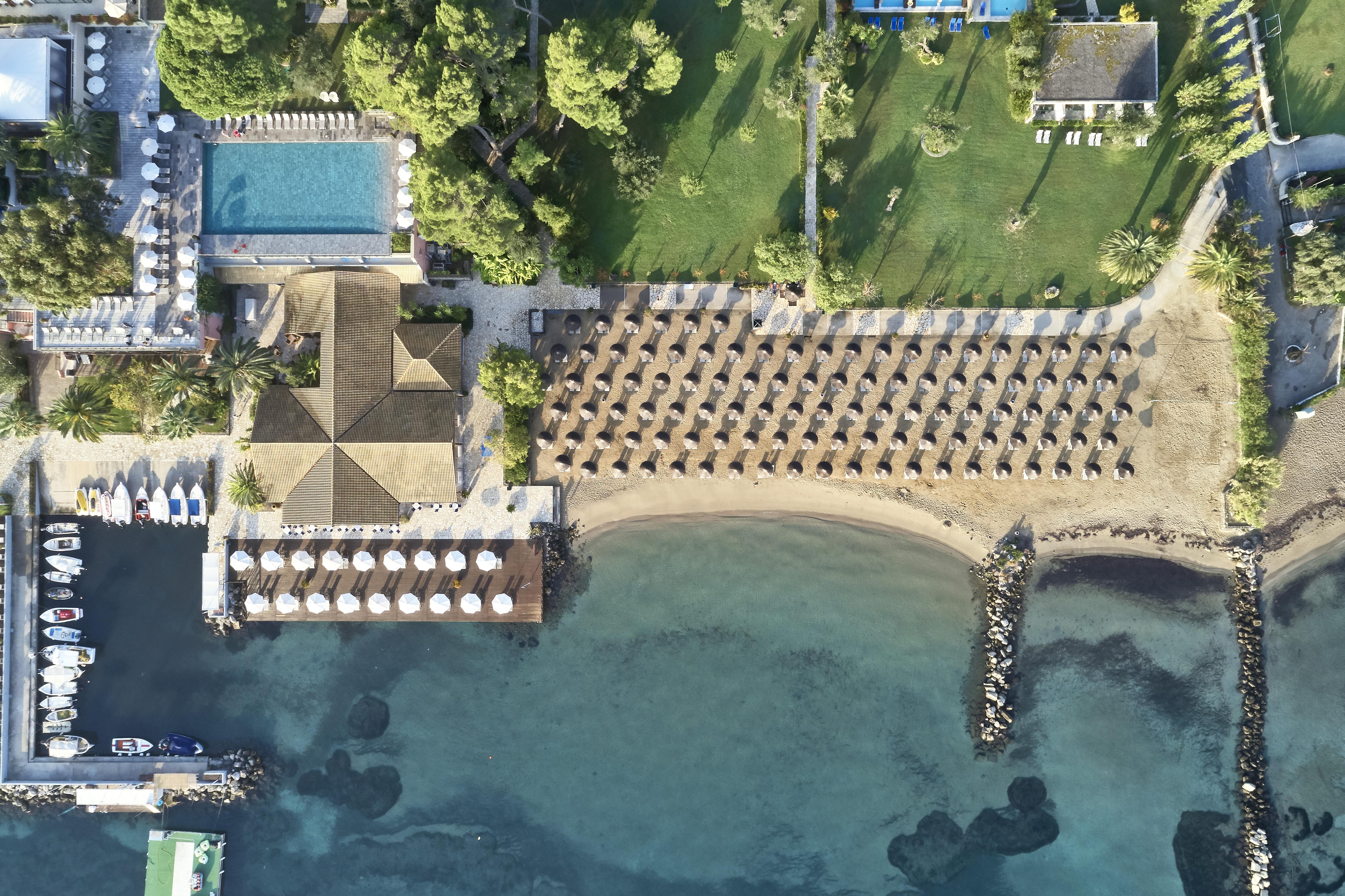 Kontokali Bay Resort & Spa Exterior foto Aerial view of the beach
