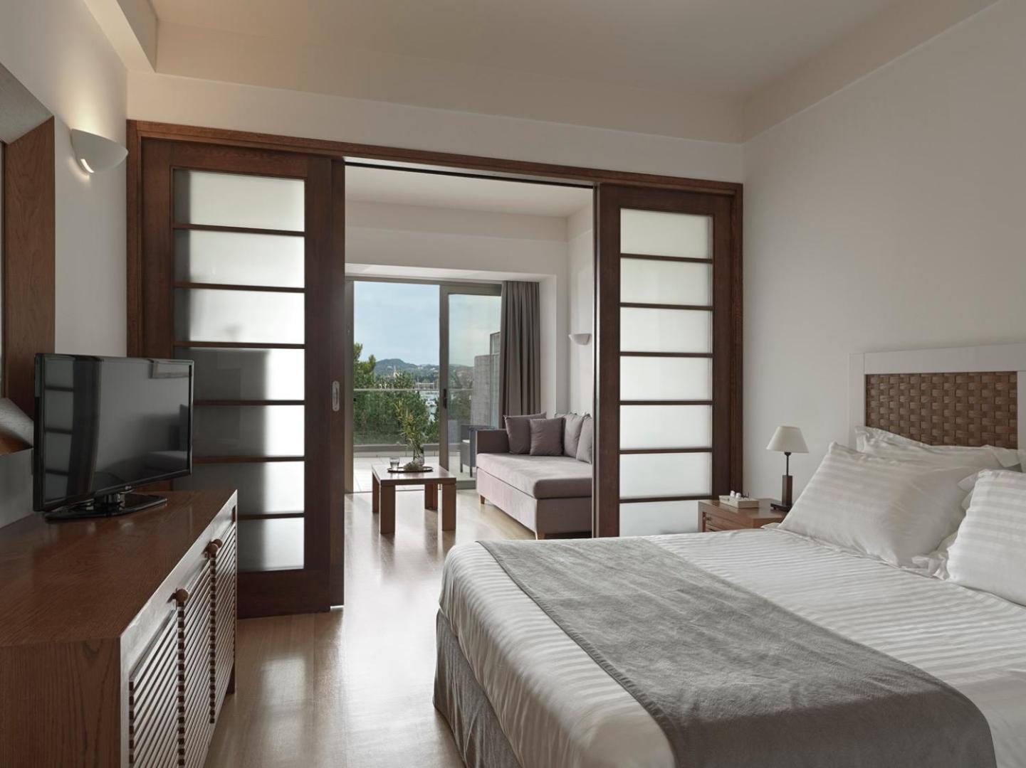 Kontokali Bay Resort & Spa Exterior foto A room at the hotel